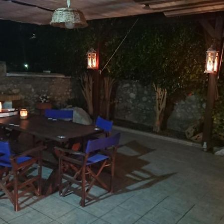 Nikolis Vacation House Vrísai 외부 사진