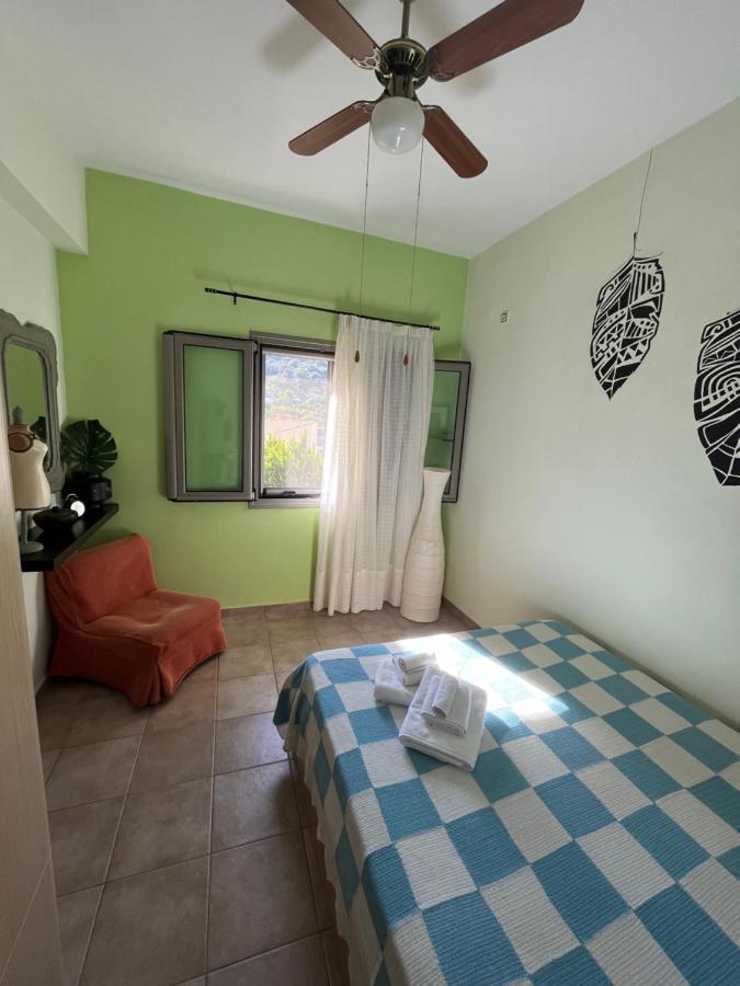 Nikolis Vacation House Vrísai 외부 사진